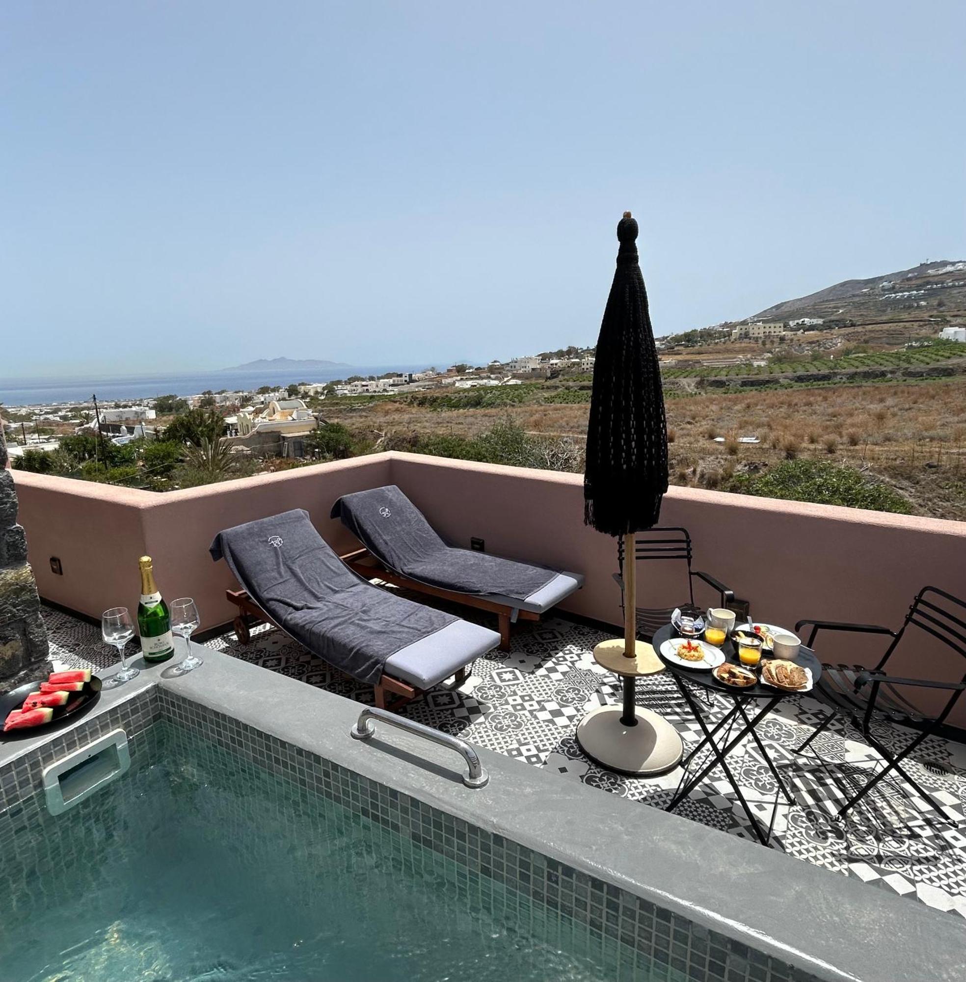 Golden Moments Luxury Stone Villas B Mesaria Habitación foto